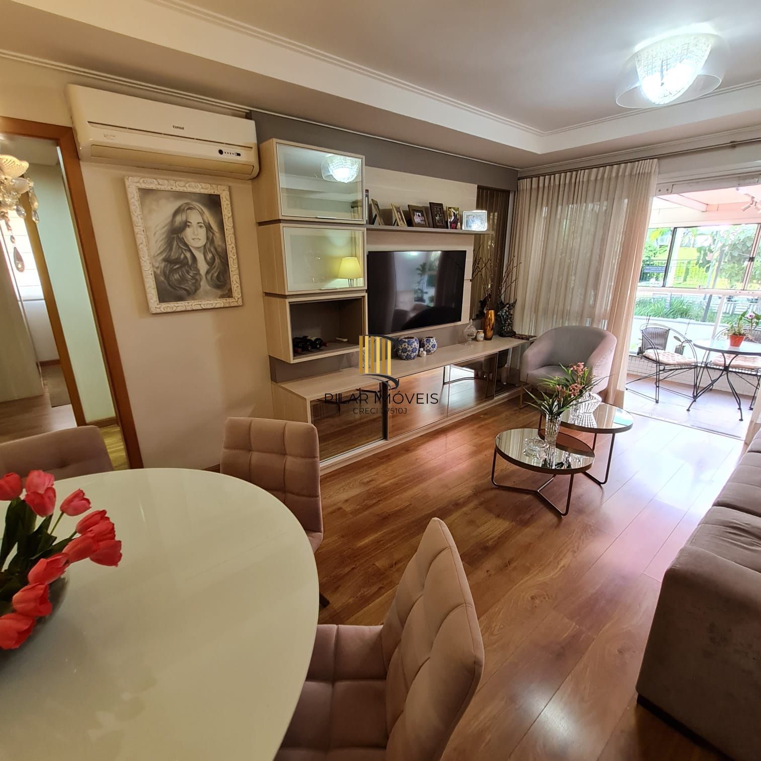 Apartamento 3 dormitórios no bairro Chácara das Pedras