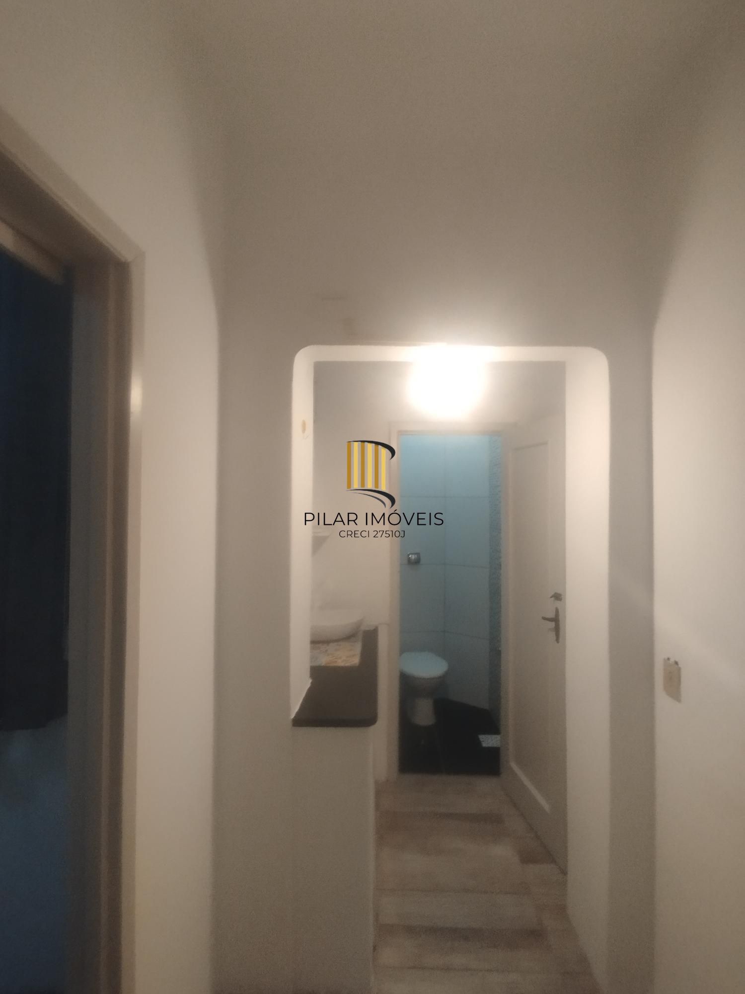 Sala Comercial 1 dormitório no bairro Centro Histórico