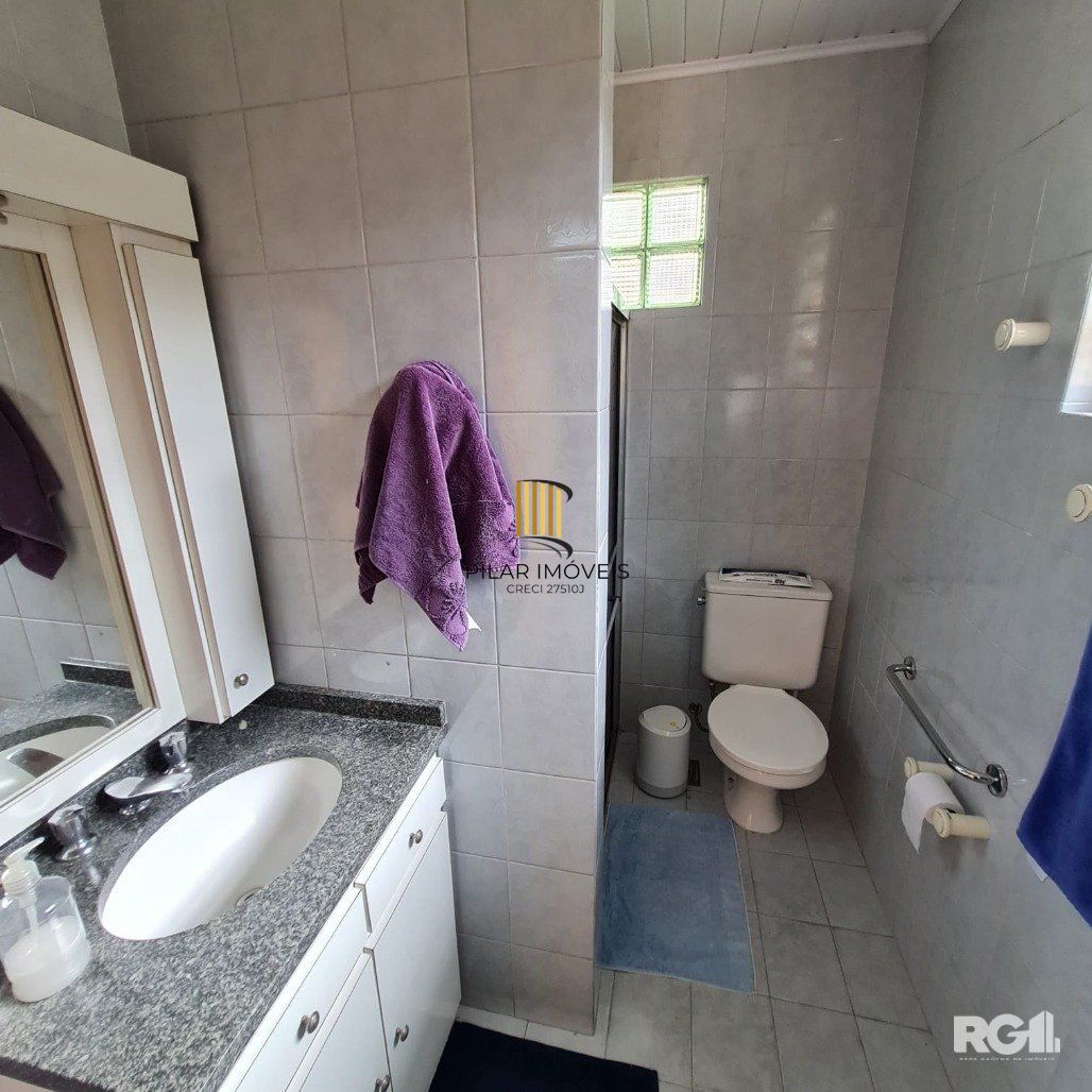 Casa 2 dormitórios no bairro Jardim  Botânico