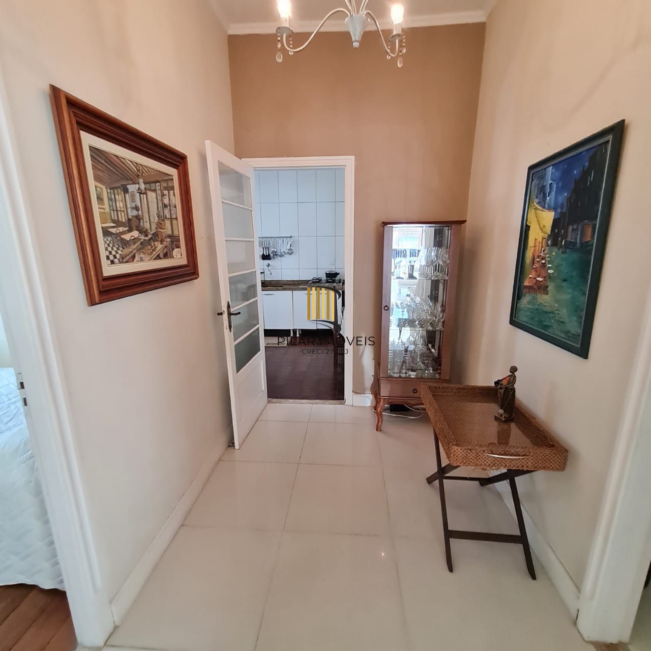RESIDÊNCIA - RUA PAISSANDU - BAIRRO PARTENON