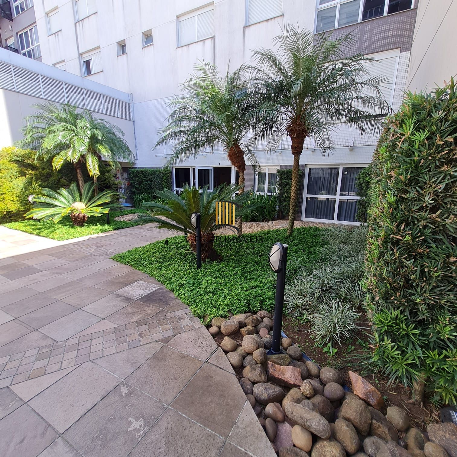 Apartamento 3 dormitórios no bairro Chácara das Pedras