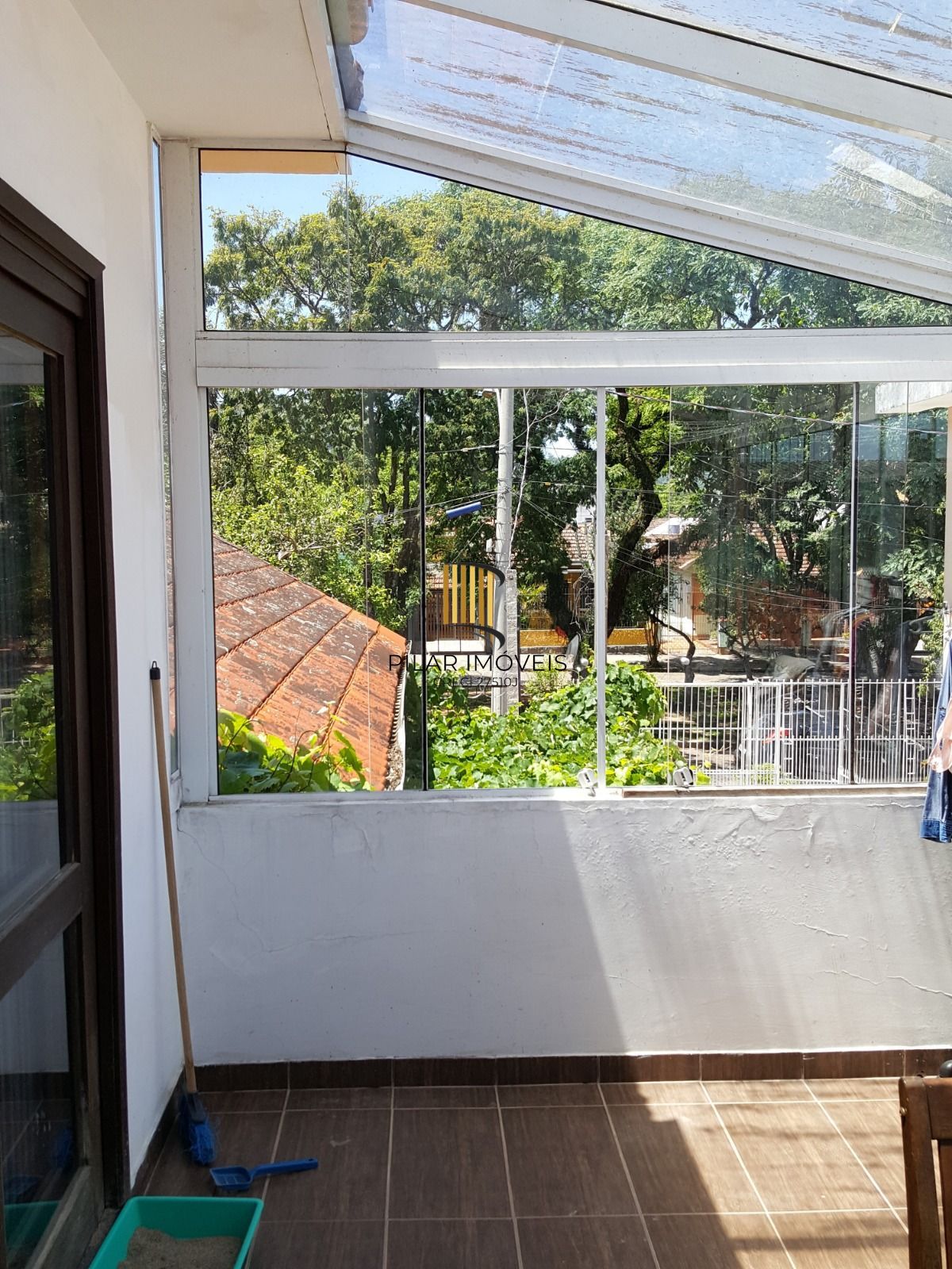 CASA PRÓXIMO PUC/RS E TERCEIRA PERIMETRAL