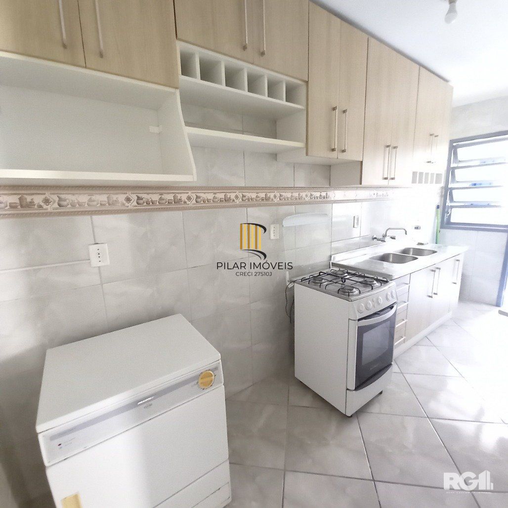 APTO 02 QUARTOS NA RUA BARÃO DO AMAZONAS