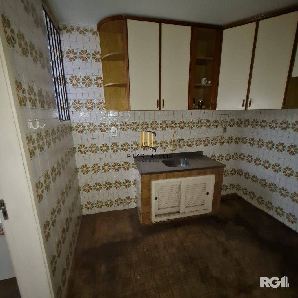 Apartamento no bairro Azenha