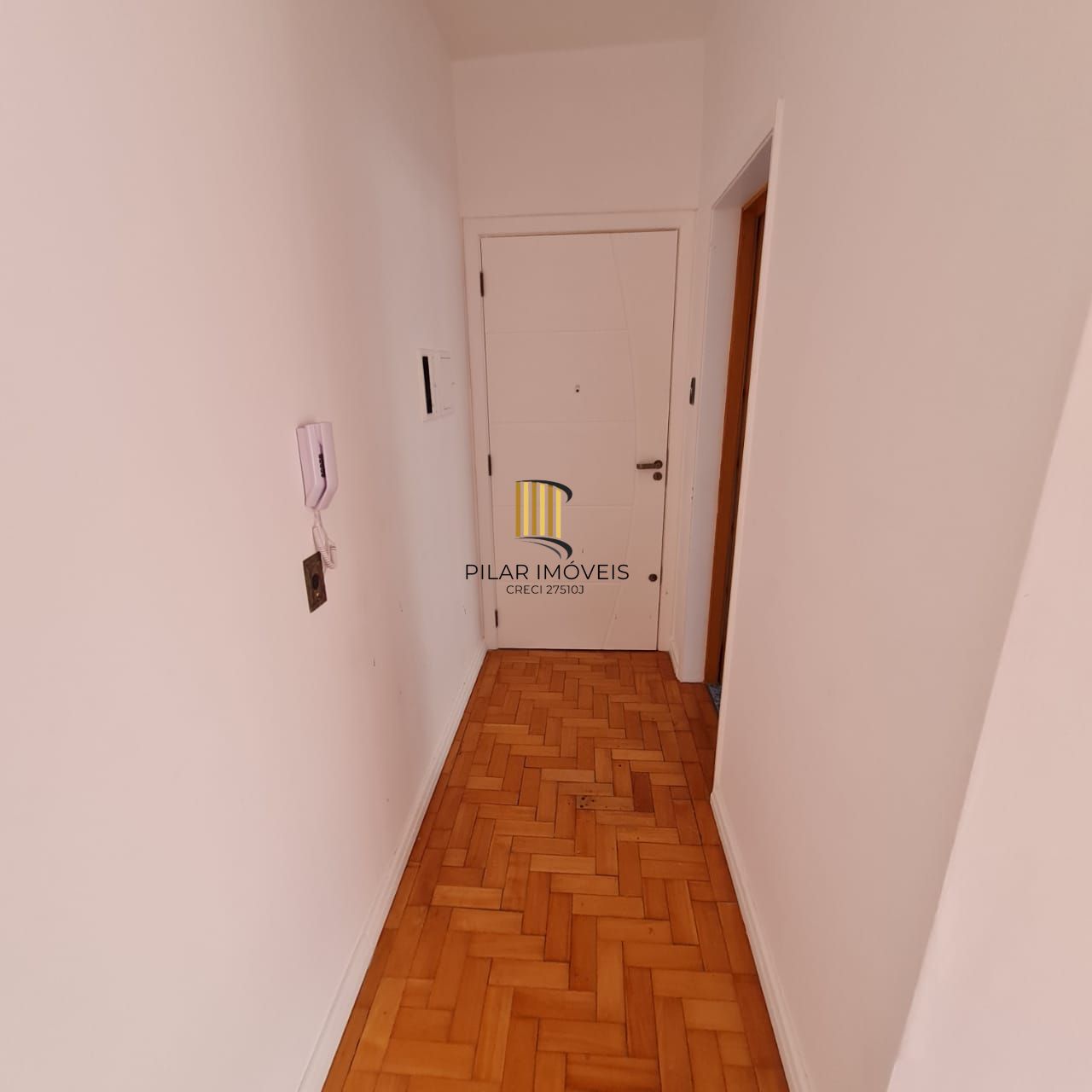 APARTAMENTO 03 DORMITÓRIOS DE FRENTE BAIRRO PETROPOLIS