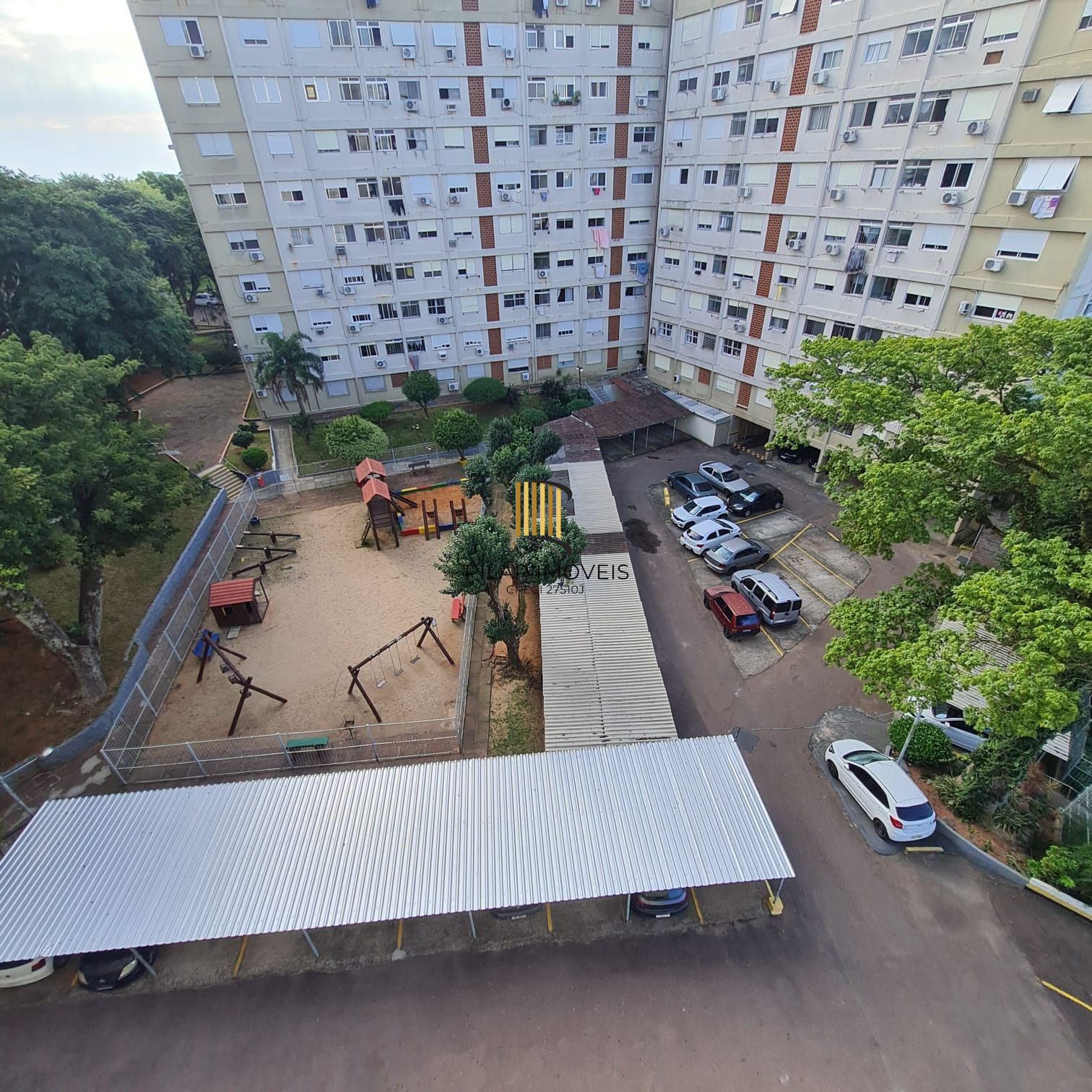 APTO DESOCUPADO IMEDIAÇÕES IGREJA SANTO ANTONIO