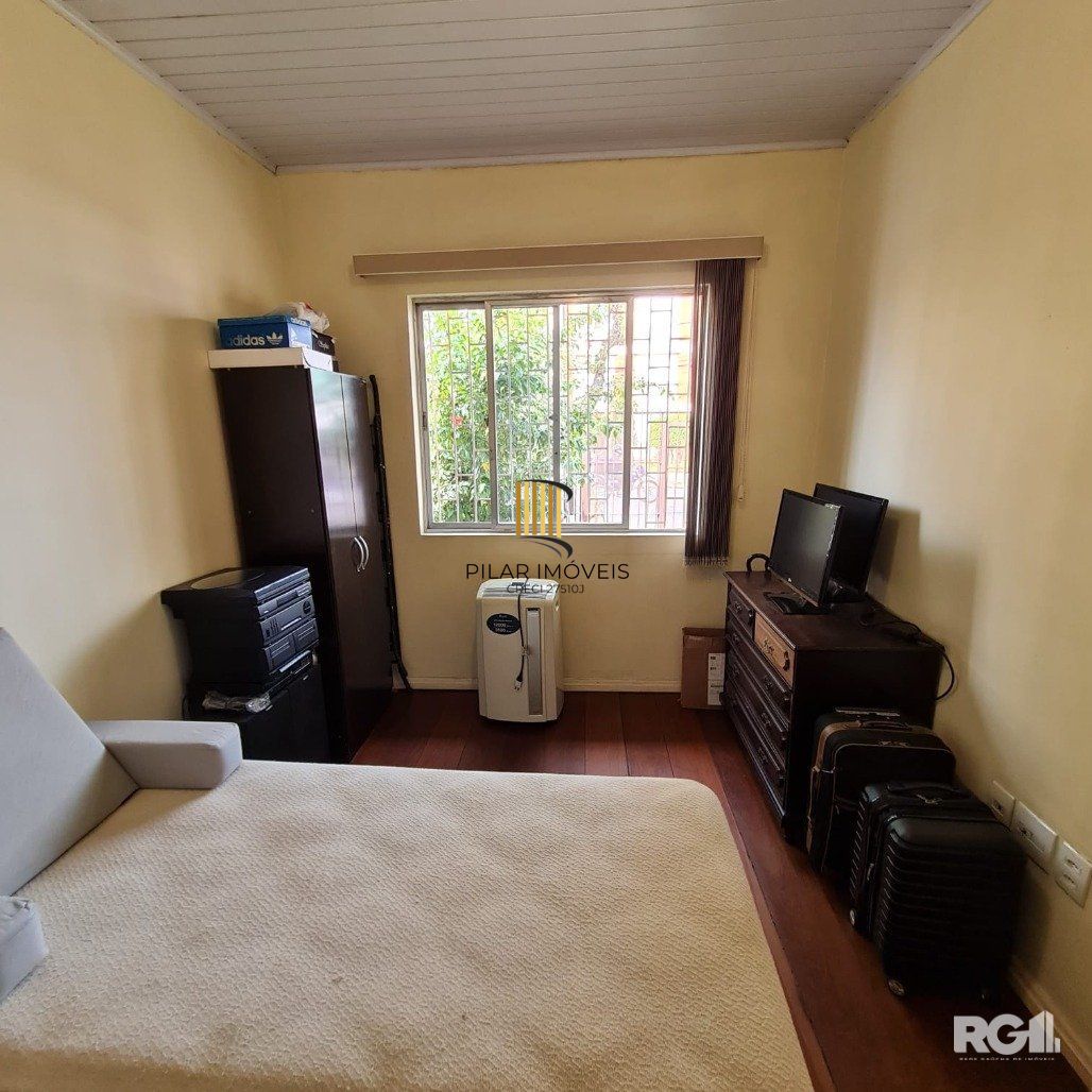 Casa 2 dormitórios no bairro Jardim  Botânico