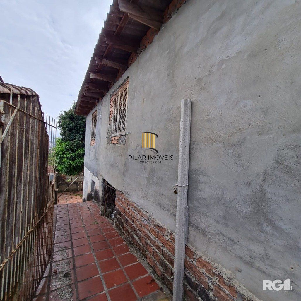 Casa 3 dormitórios no bairro Vila João Pessoa