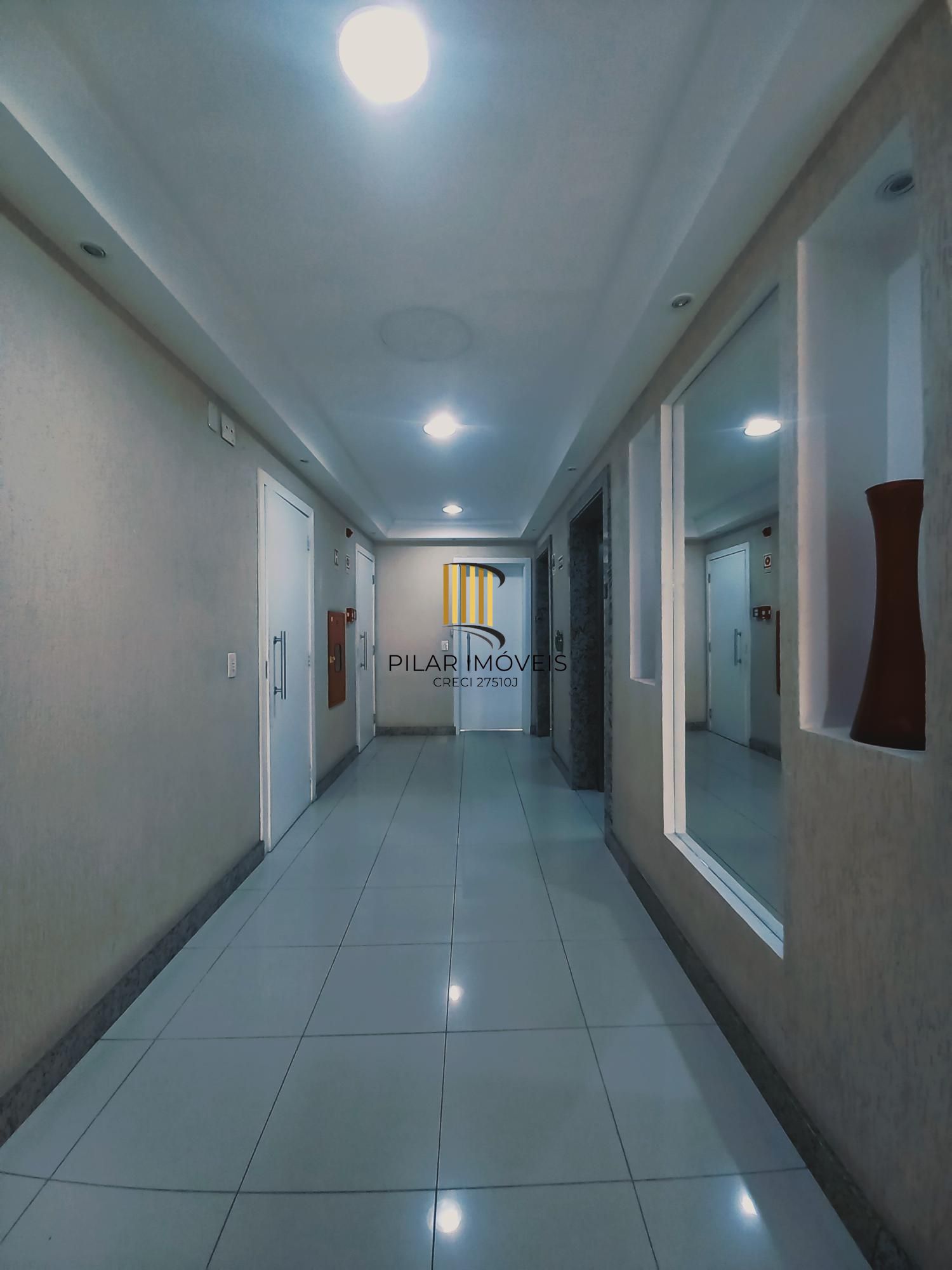 APARTAMENTO BAIRRO SANTANA COM 2 QUARTOS 2 GARAGENS