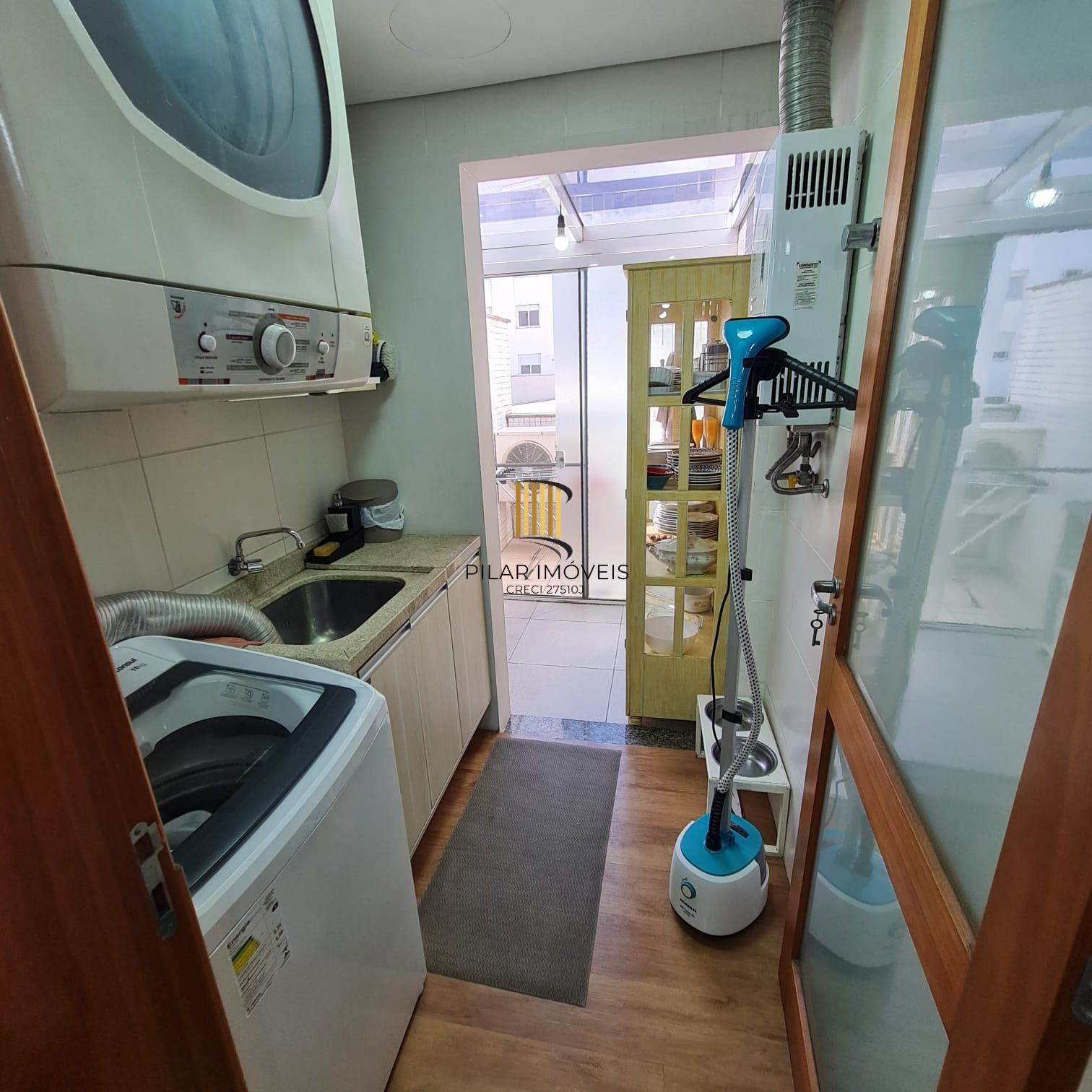 Apartamento 3 dormitórios no bairro Chácara das Pedras