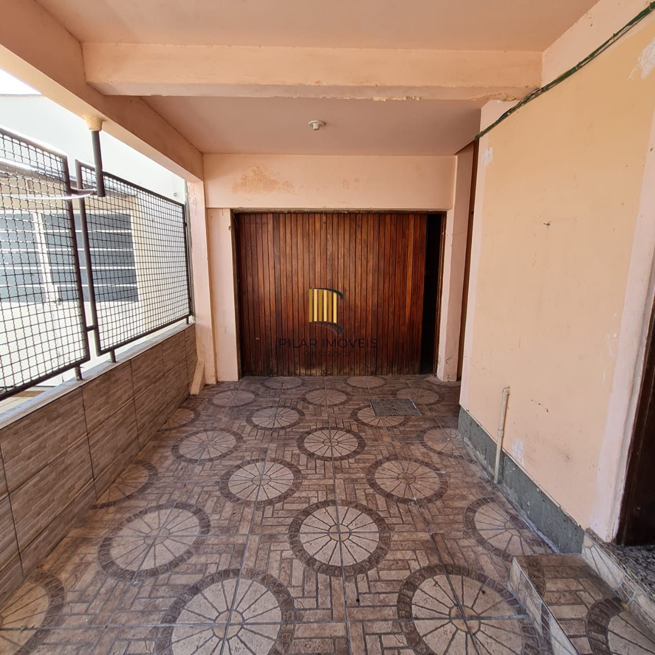 CASA PRÓXIMO PUC/RS E TERCEIRA PERIMETRAL