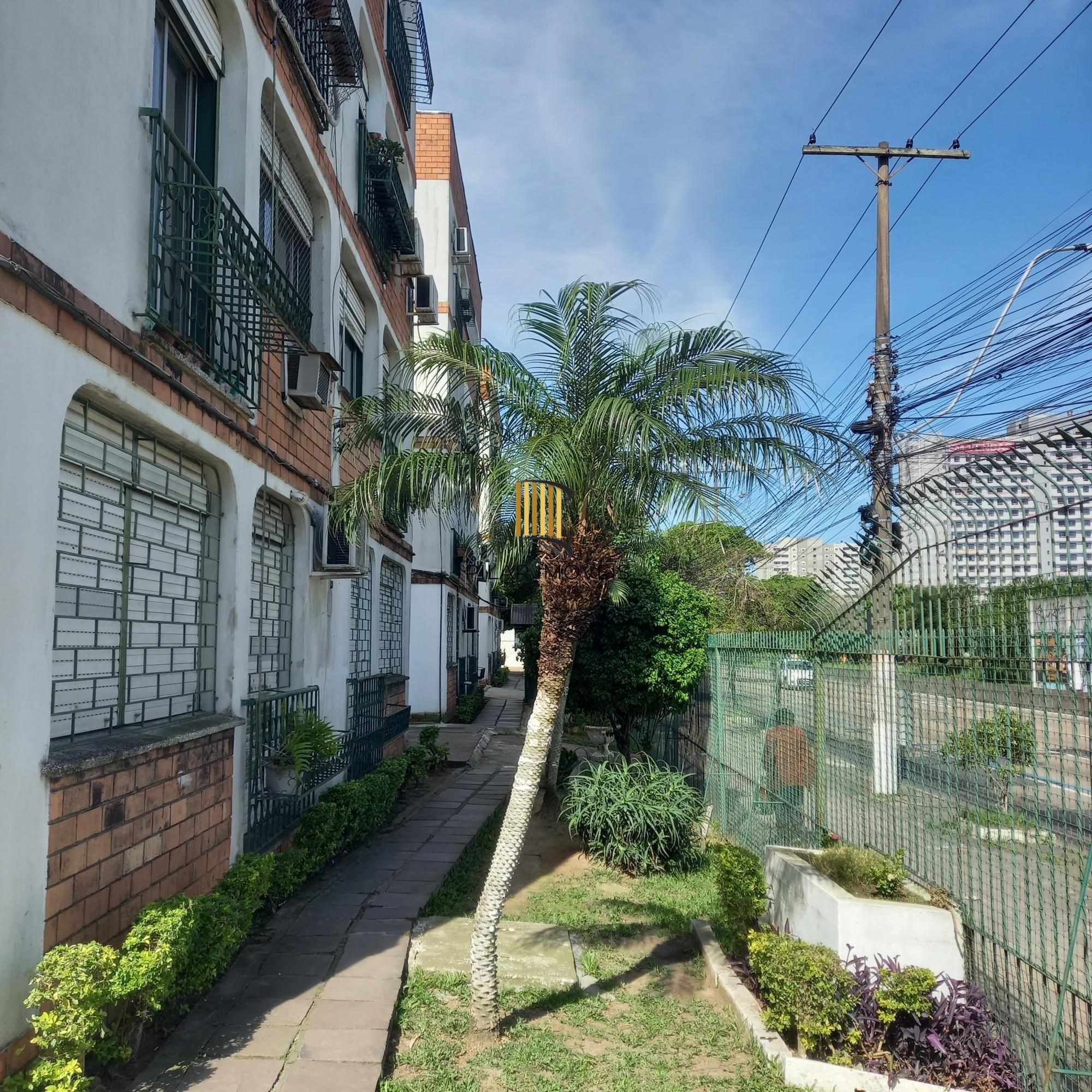 APTO DESOCUPADO PRÓXIMO HOSPITAL PUC/RS