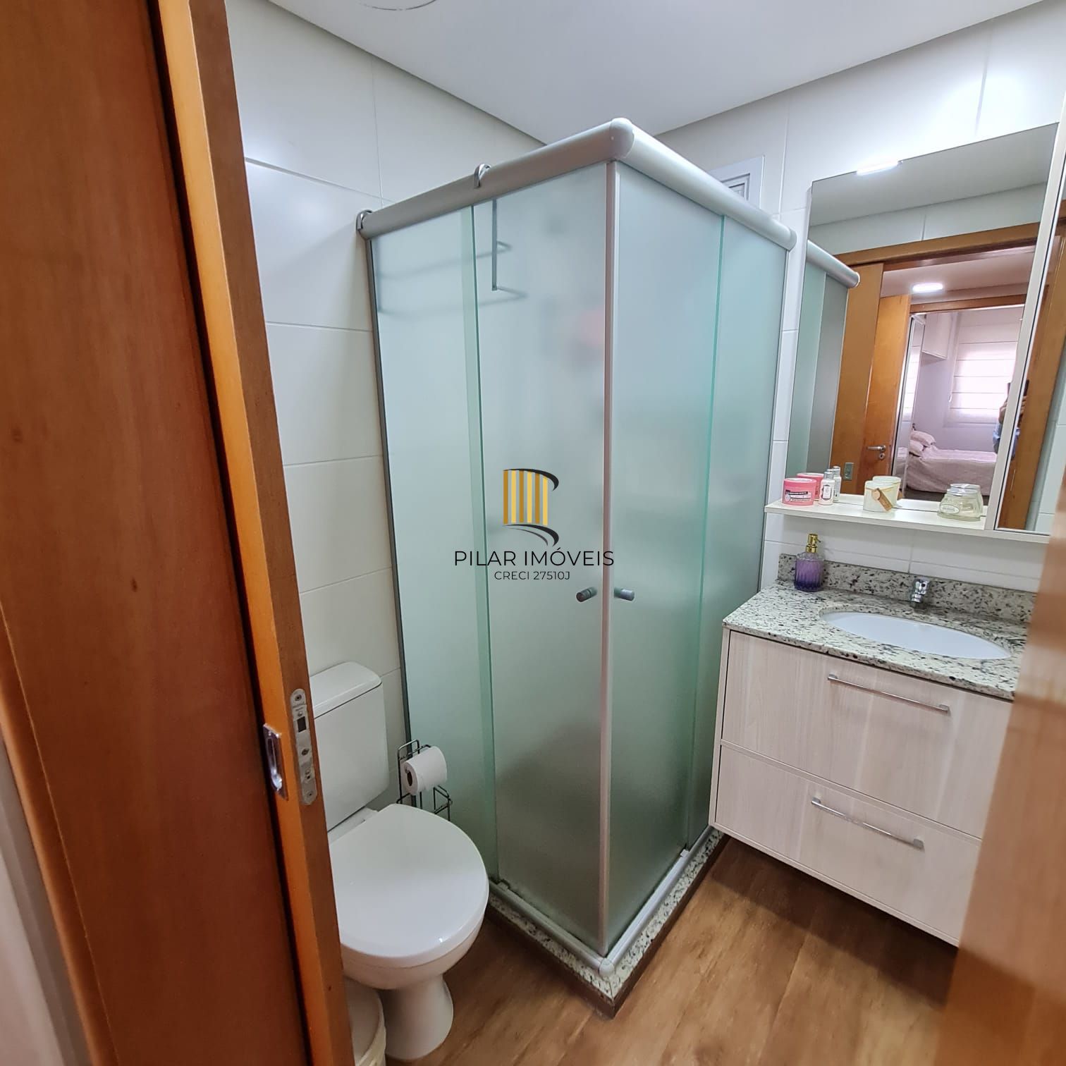 Apartamento 3 dormitórios no bairro Chácara das Pedras