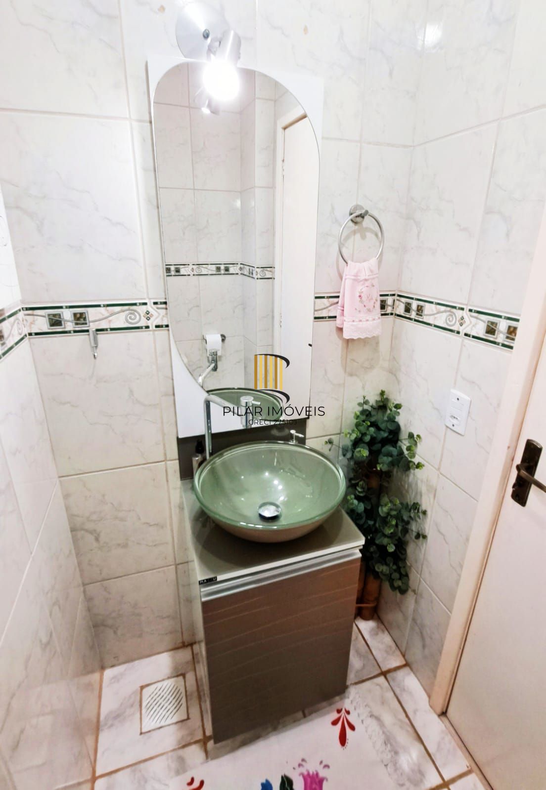 APTO 2 DORMITÓRIOS PROX. CLUBE GERALDO SANTANA