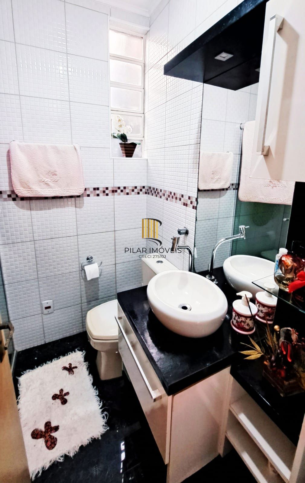 APTO 2 DORMITÓRIOS PROX. CLUBE GERALDO SANTANA