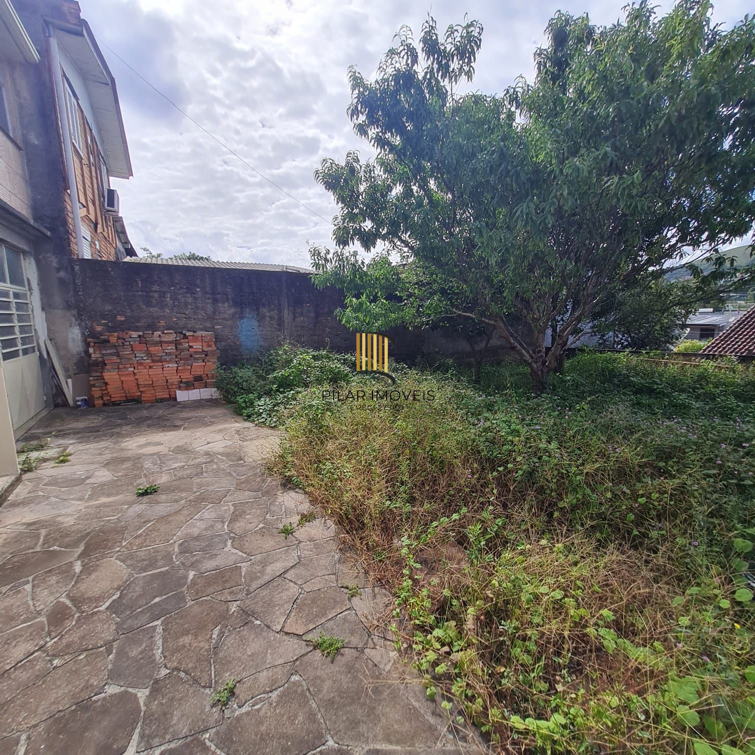 CASA 04 DORMITÓRIOS