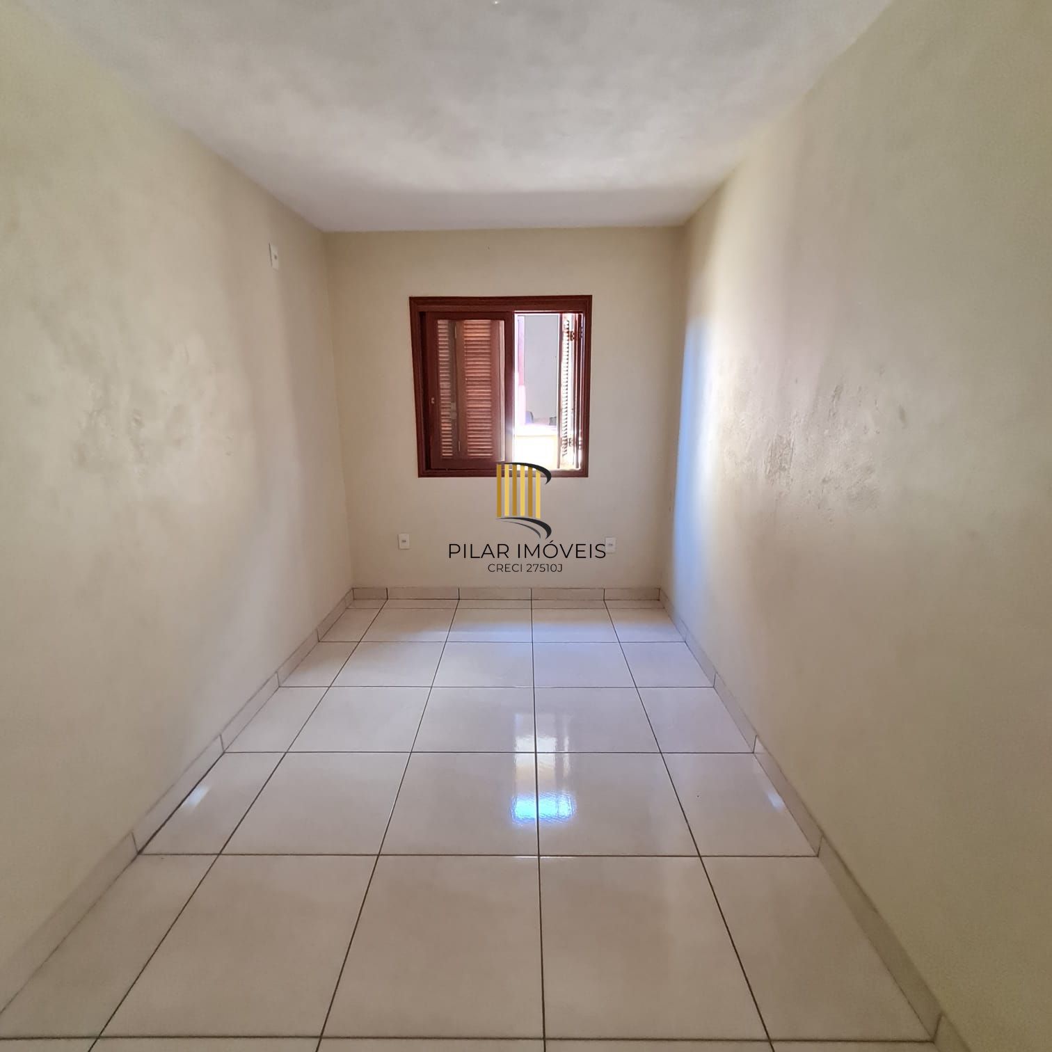 CASA EM CONDOMINIO