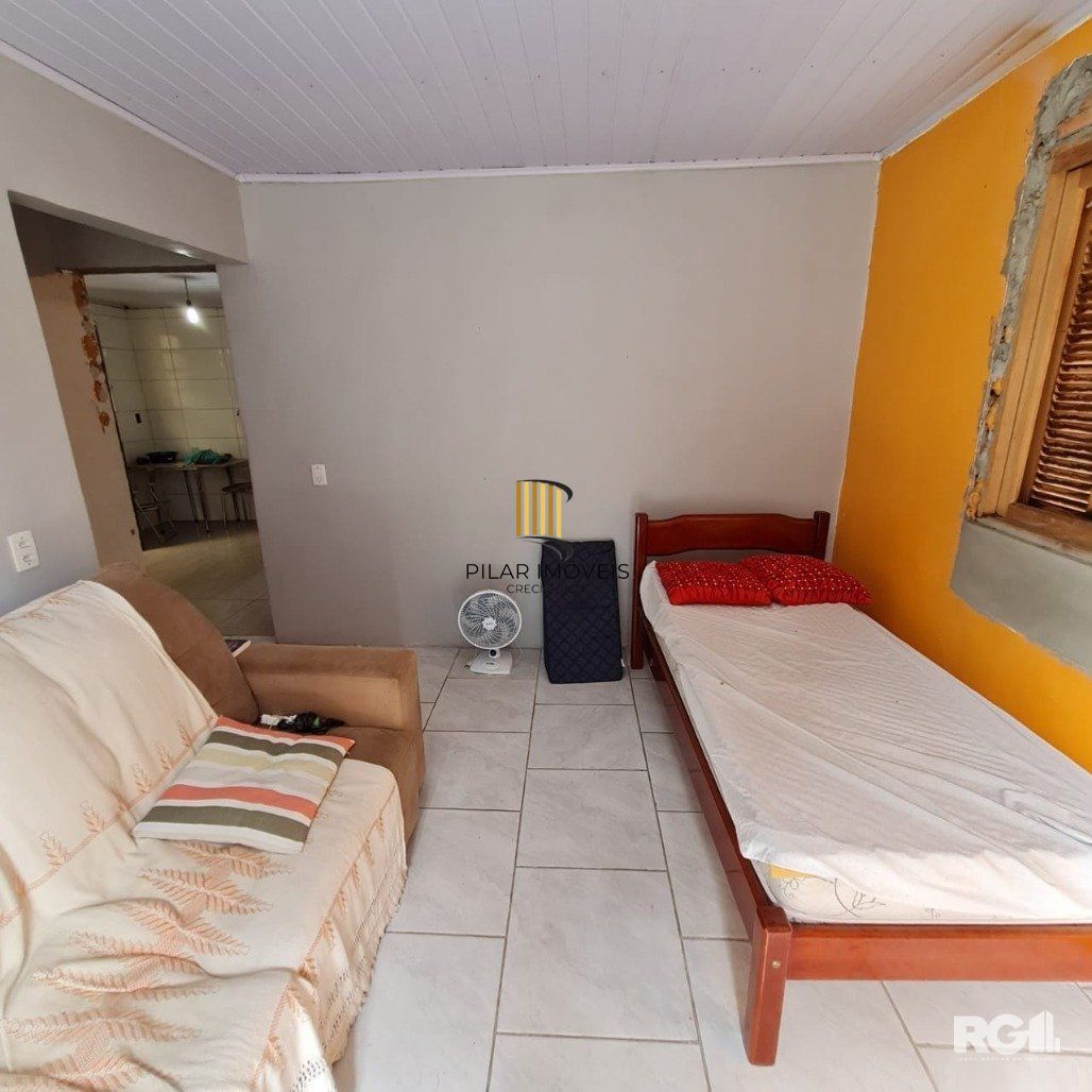 Casa 3 dormitórios no bairro Vila João Pessoa