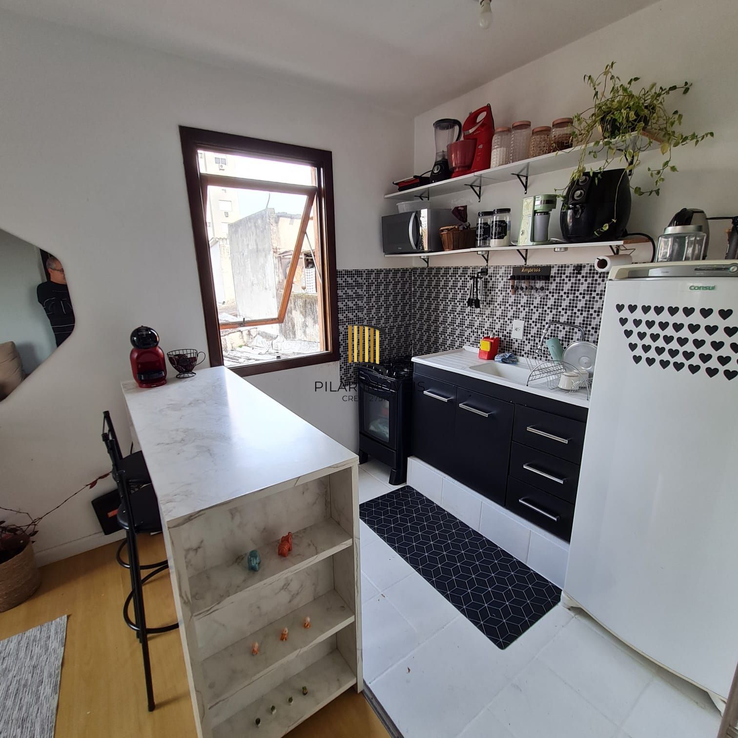 APARTAMENTO 01 DORMITÓRIO COM GARAGEM