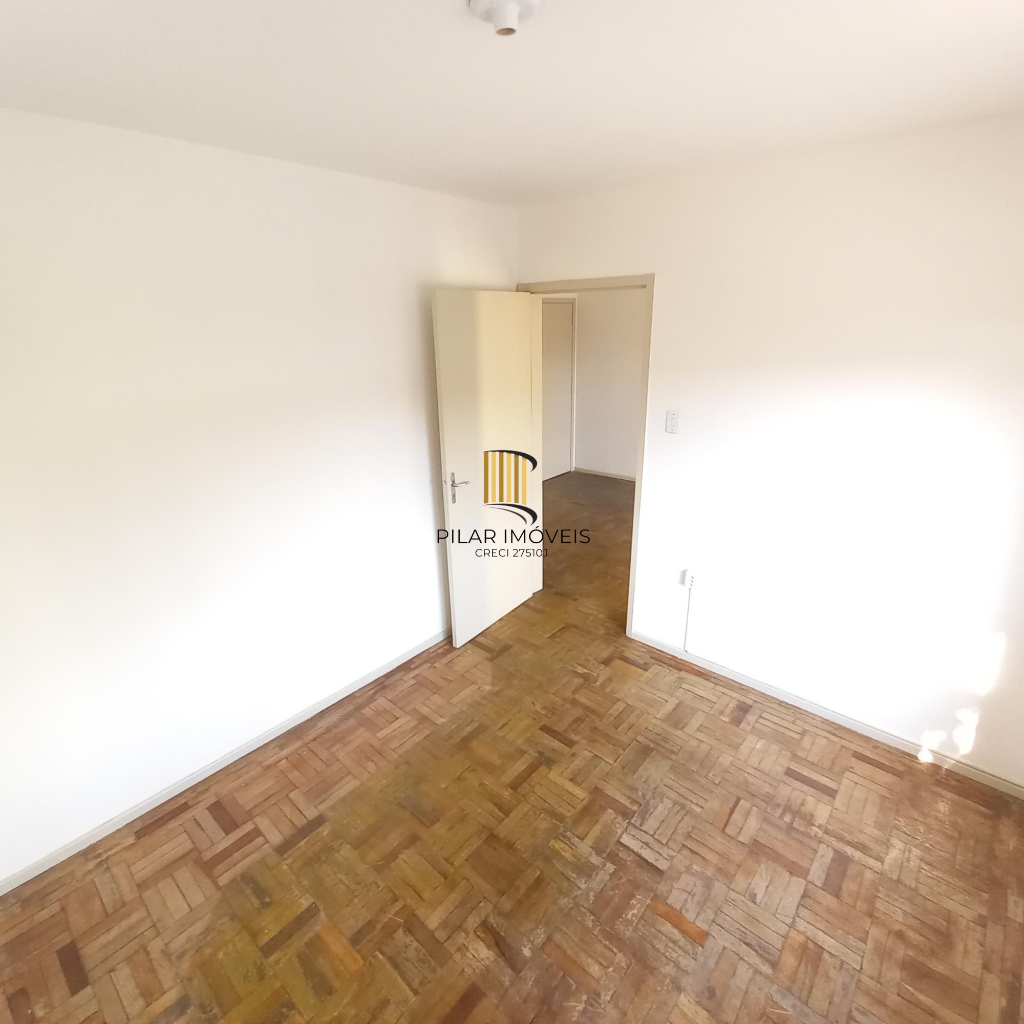 APARTAMENTO 01 DORMITORIO - PROX. SHOPPING BOURBOM AV. IPIRANGA
