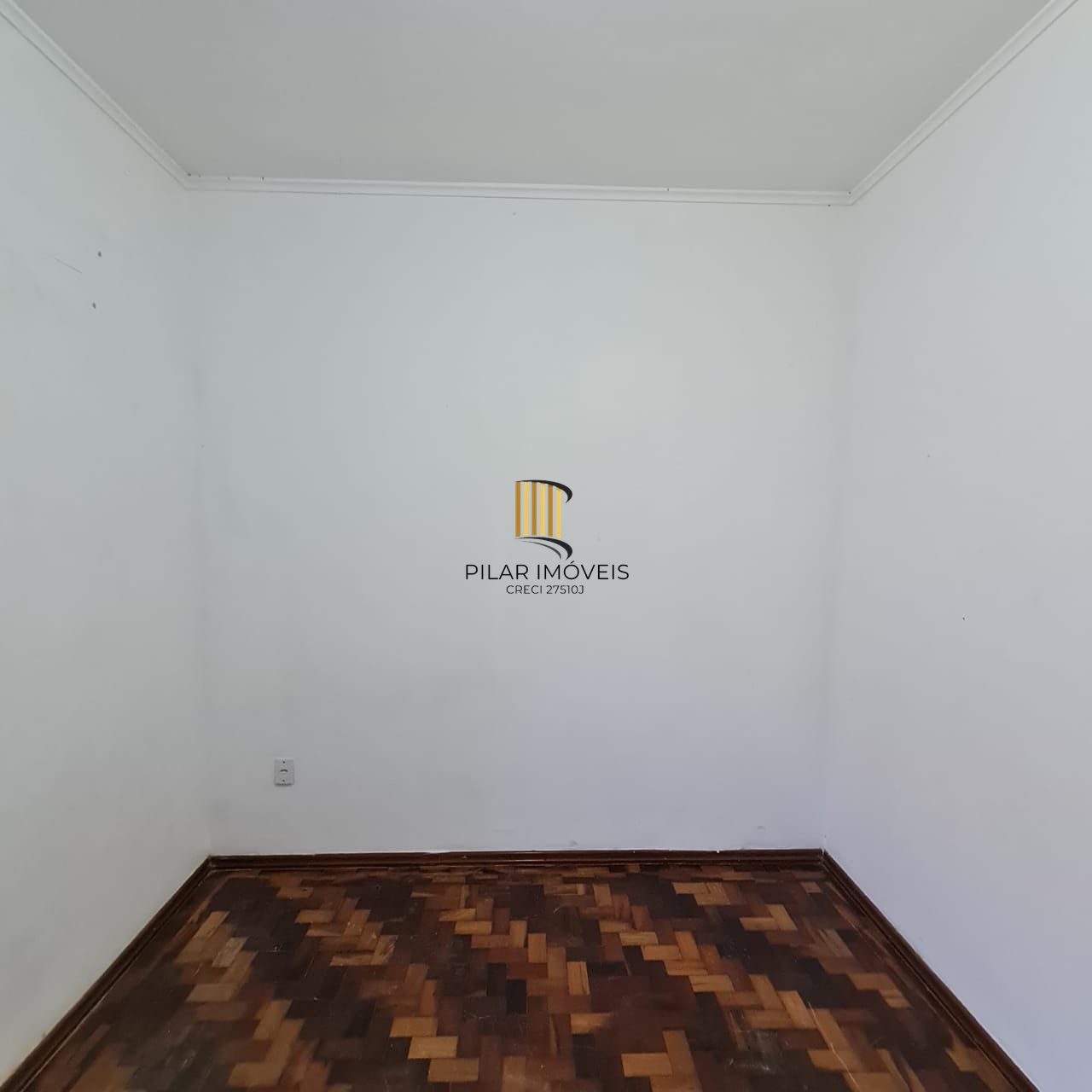 CASA PRÓXIMO PUC/RS E TERCEIRA PERIMETRAL