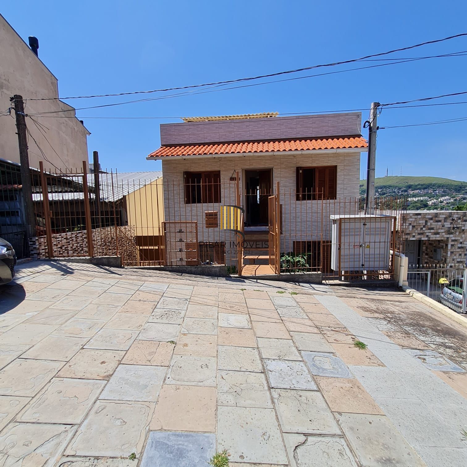 CASA EM CONDOMINIO - Pilar Imóveis