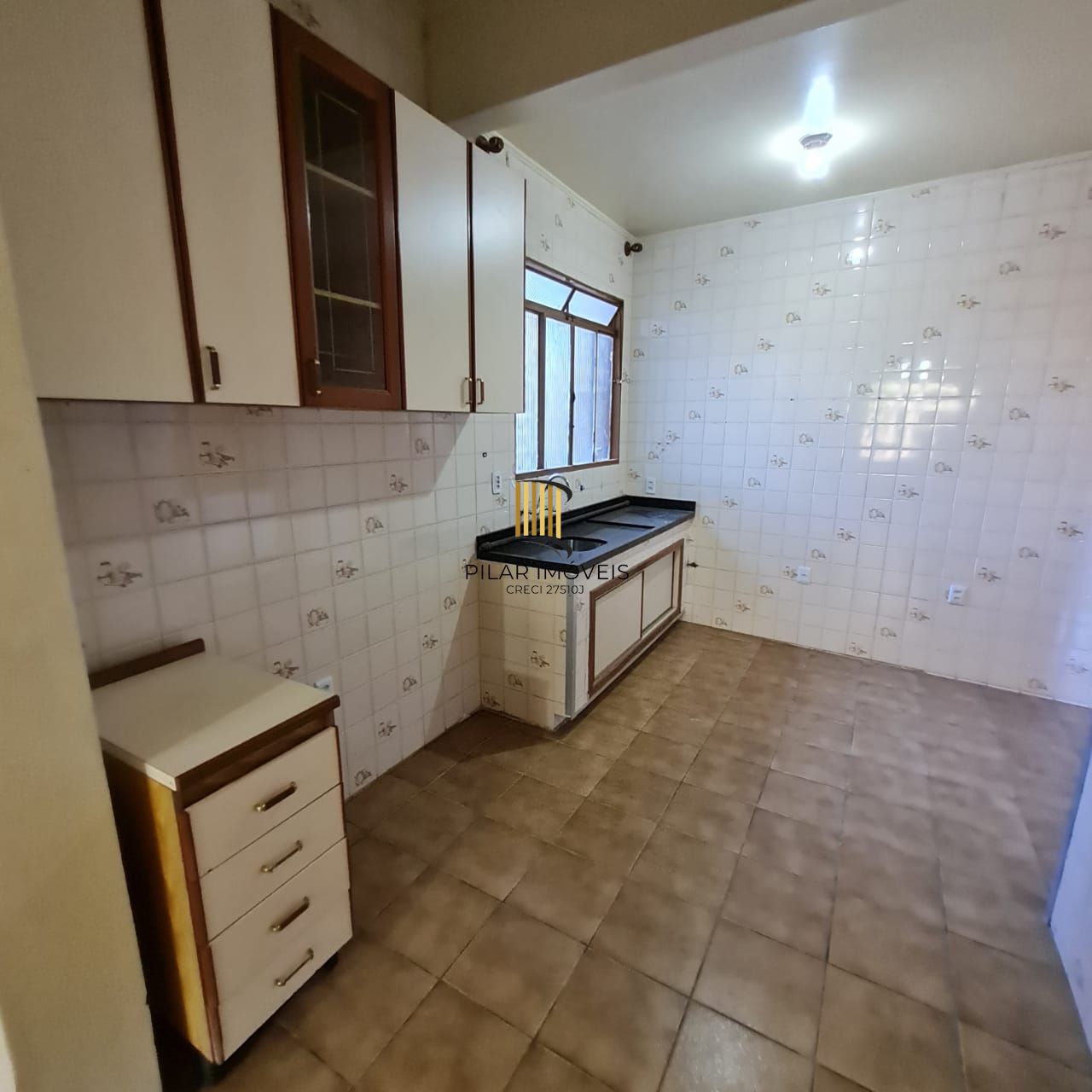 Casa 4 dormitórios no bairro Medianeira