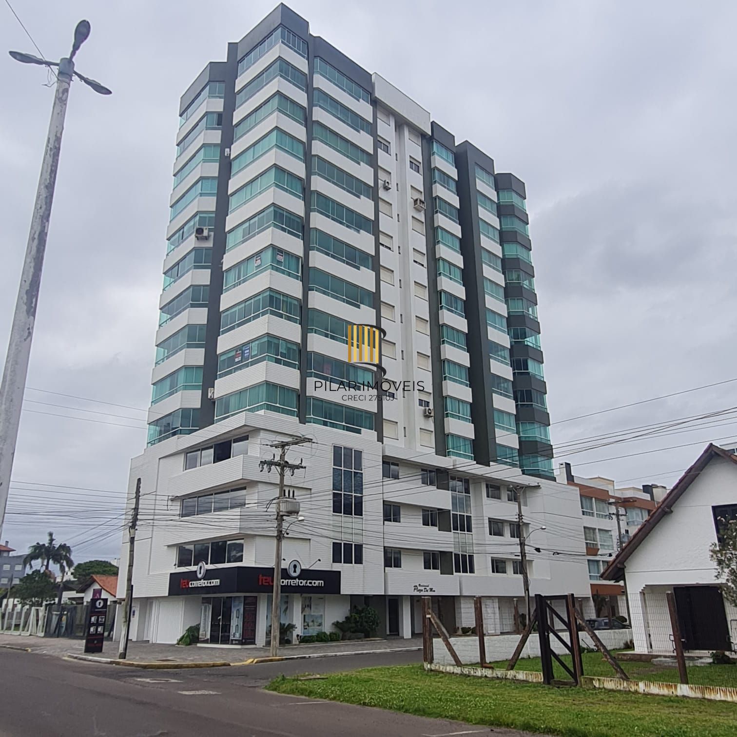 APTO 3 DORMITÓRIOS TRAMANDAÍ PRÓXIMO SAT / CLUBE GERALDO SANTANA - Pilar Imóveis