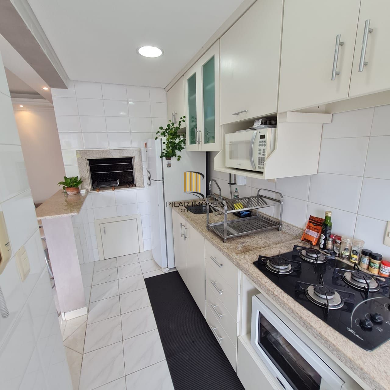 APTO 02 DORMITÓRIO PRÓXIMO AO SHOPPING IGUATEMI