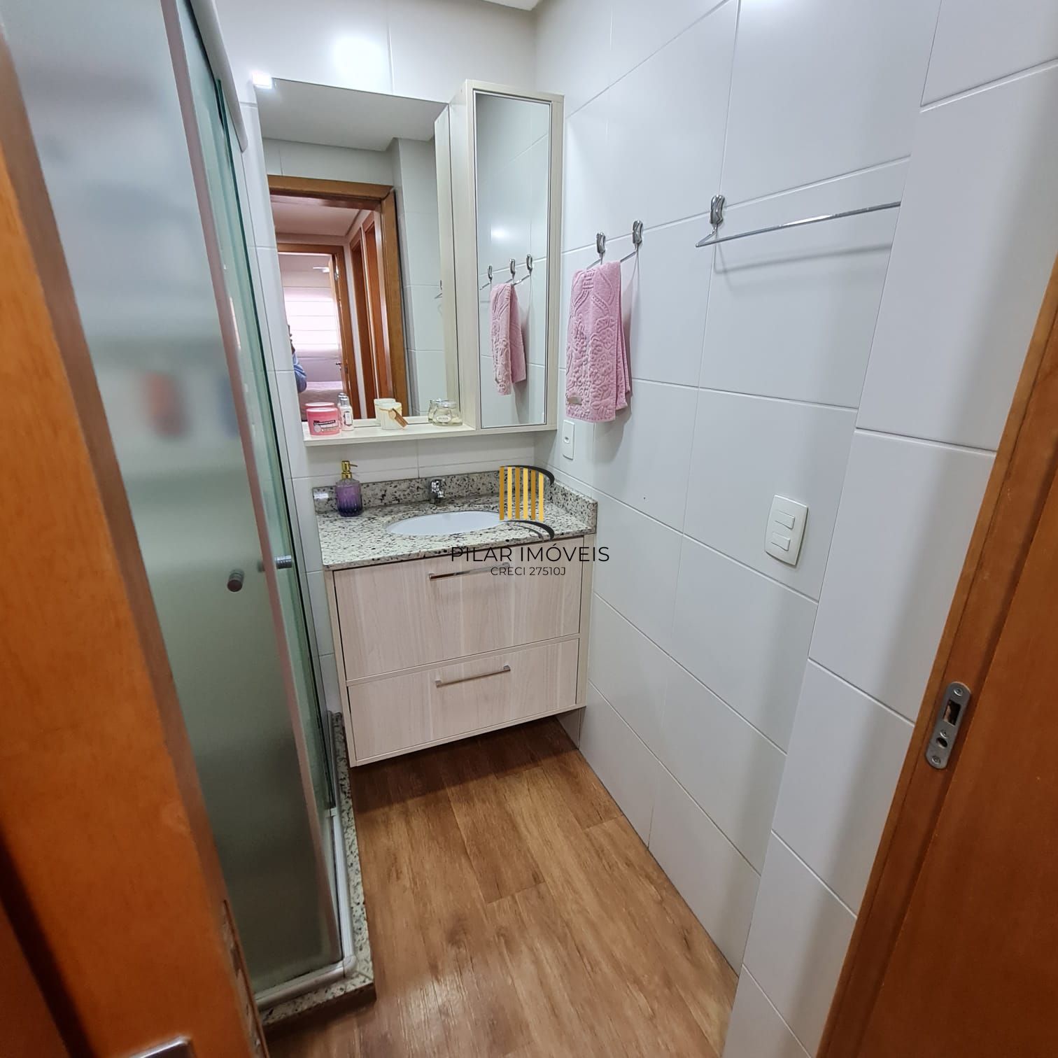 Apartamento 3 dormitórios no bairro Chácara das Pedras