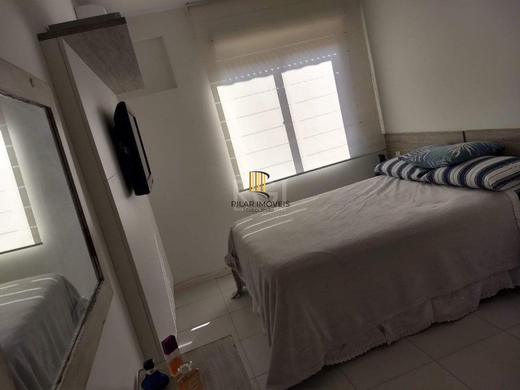 Casa de Condomínio 3 dormitórios no bairro Sarandi