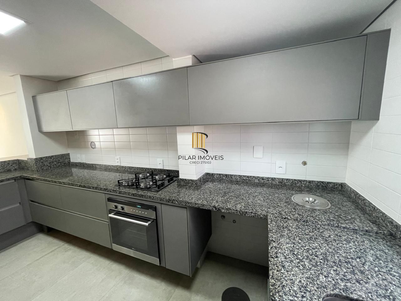 Casa de Condomínio 3 dormitórios no bairro Sarandi