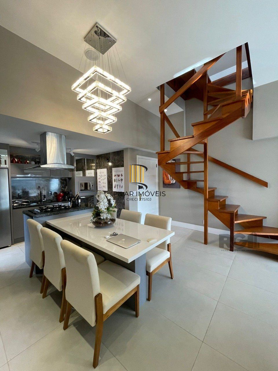 Cobertura 3 Dormitório(s) Bairro Chácara das Pedras