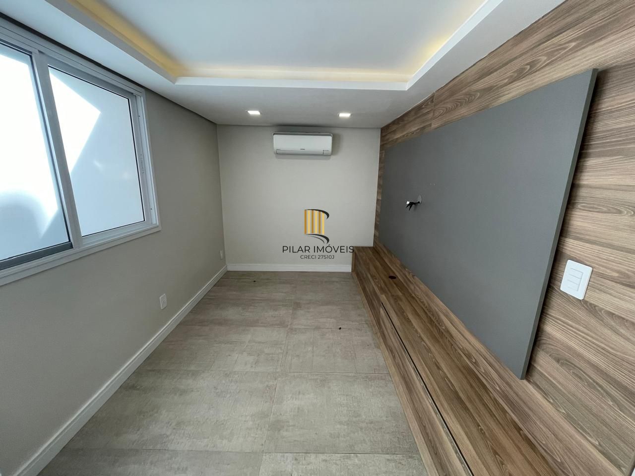 Casa de Condomínio 3 dormitórios no bairro Sarandi