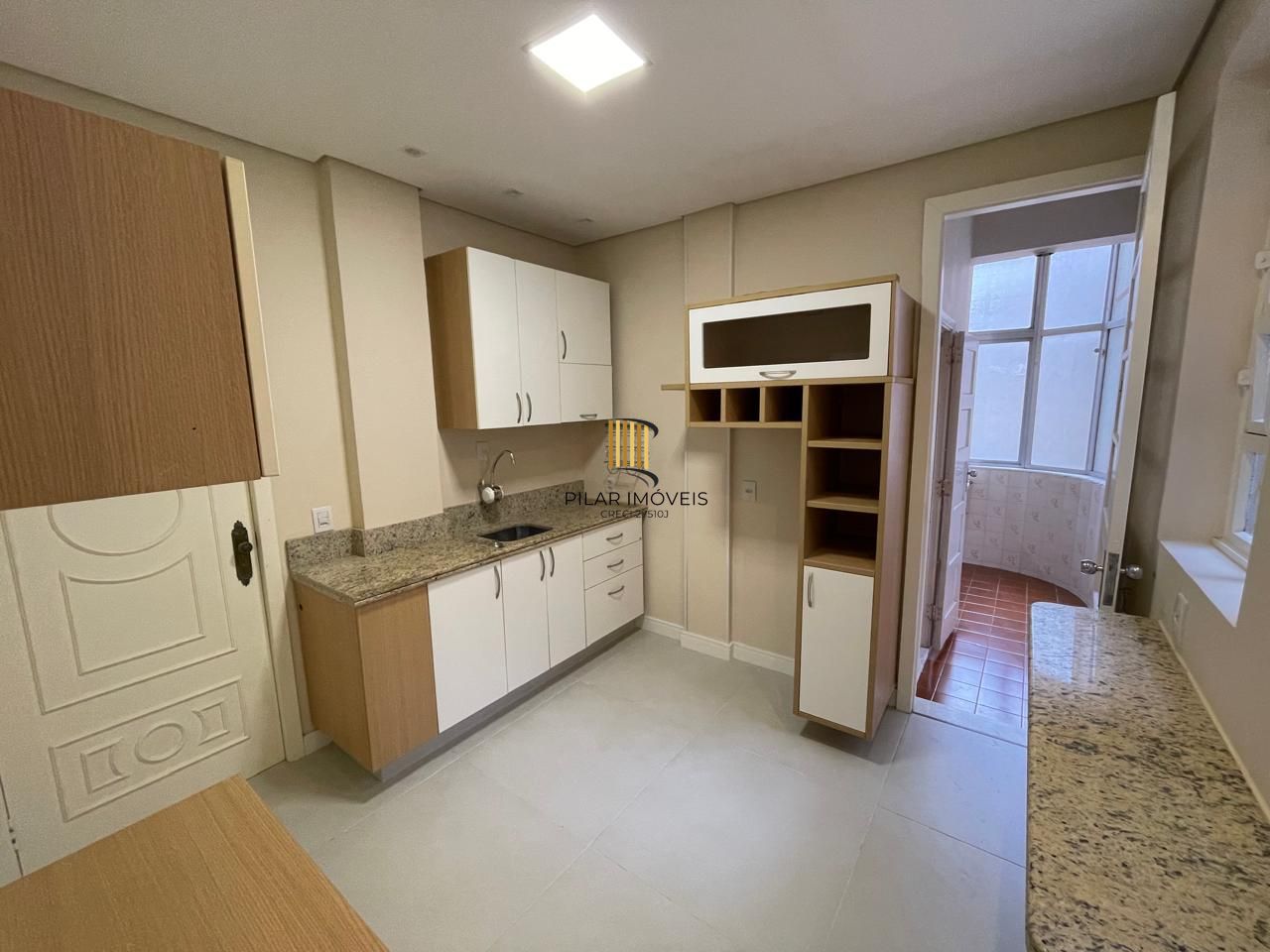 Apartamento 3 dormitórios no bairro Floresta
