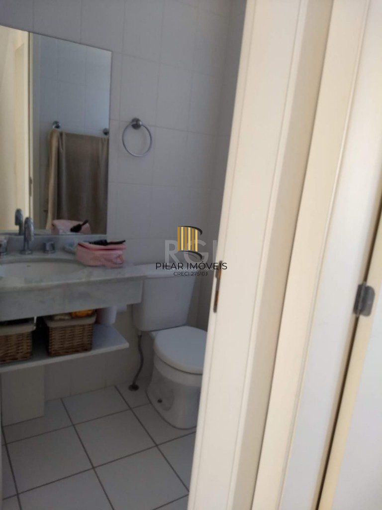 Casa de Condomínio 3 dormitórios no bairro Sarandi