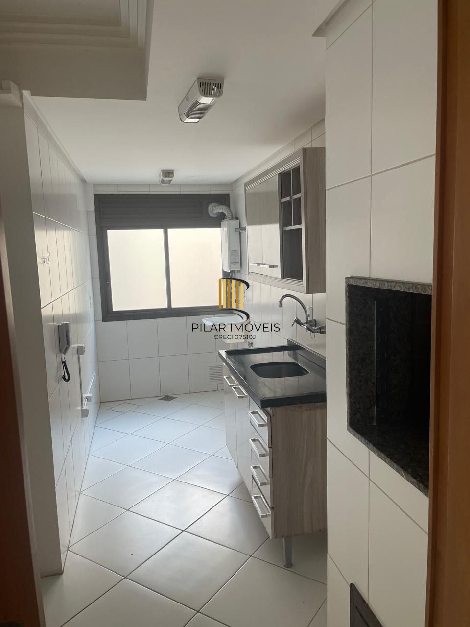 Apartamento 3 dormitórios no bairro Passo da Areia