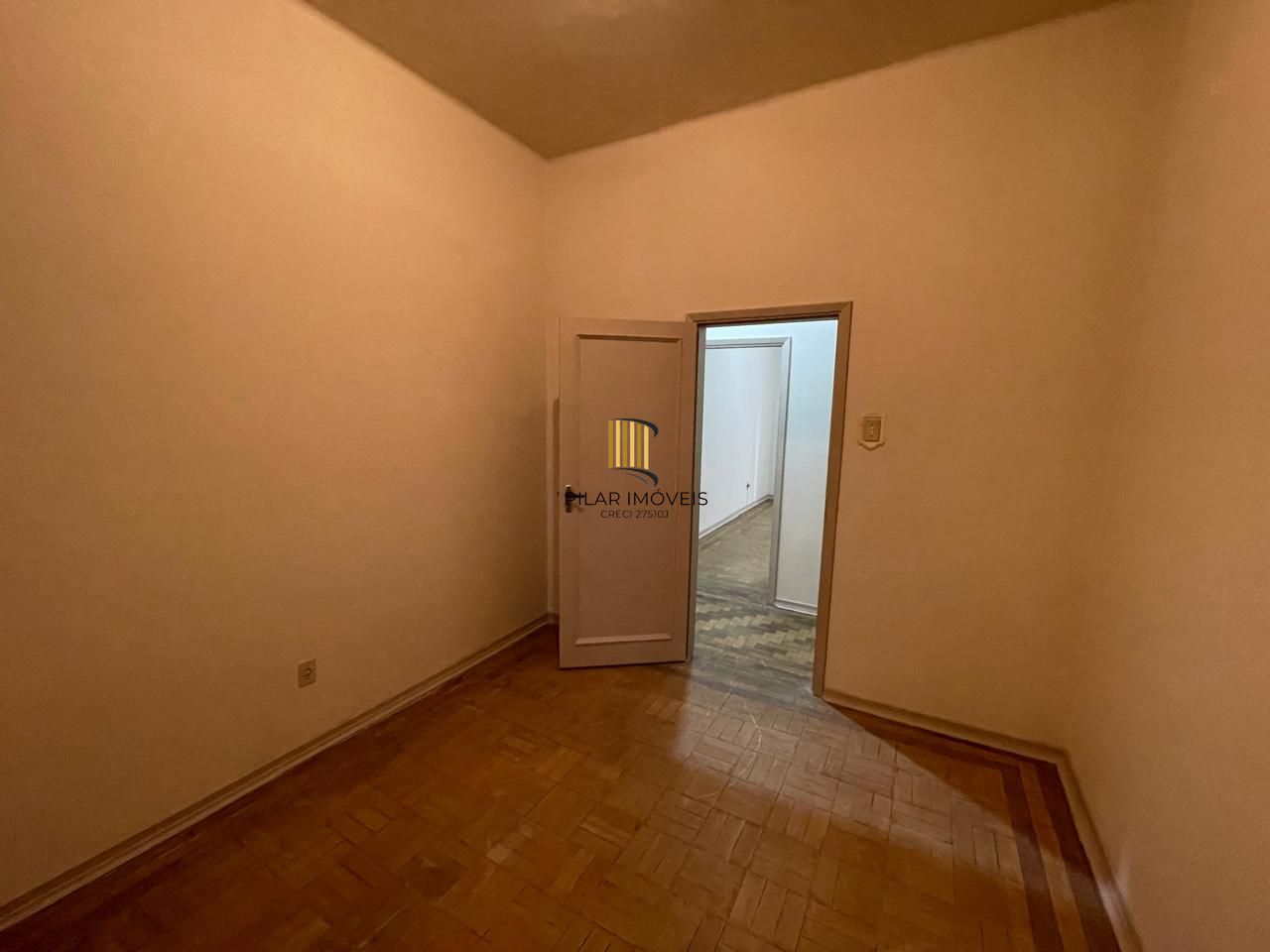 Apartamento 3 dormitórios no bairro Floresta