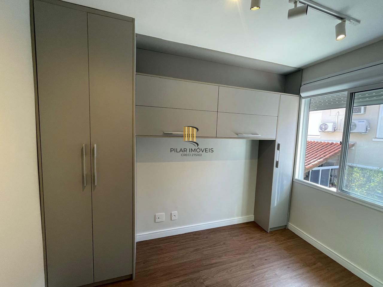 Casa de Condomínio 3 dormitórios no bairro Sarandi