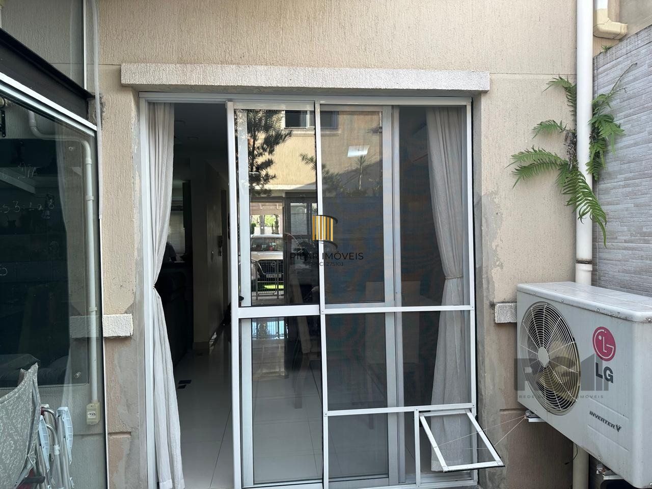 Casa Condominio 3 Dormitório(s) Bairro Ecoville