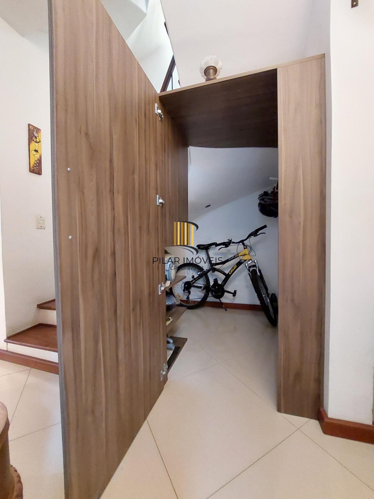 Casa de Condomínio 3 dormitórios no bairro Sarandi