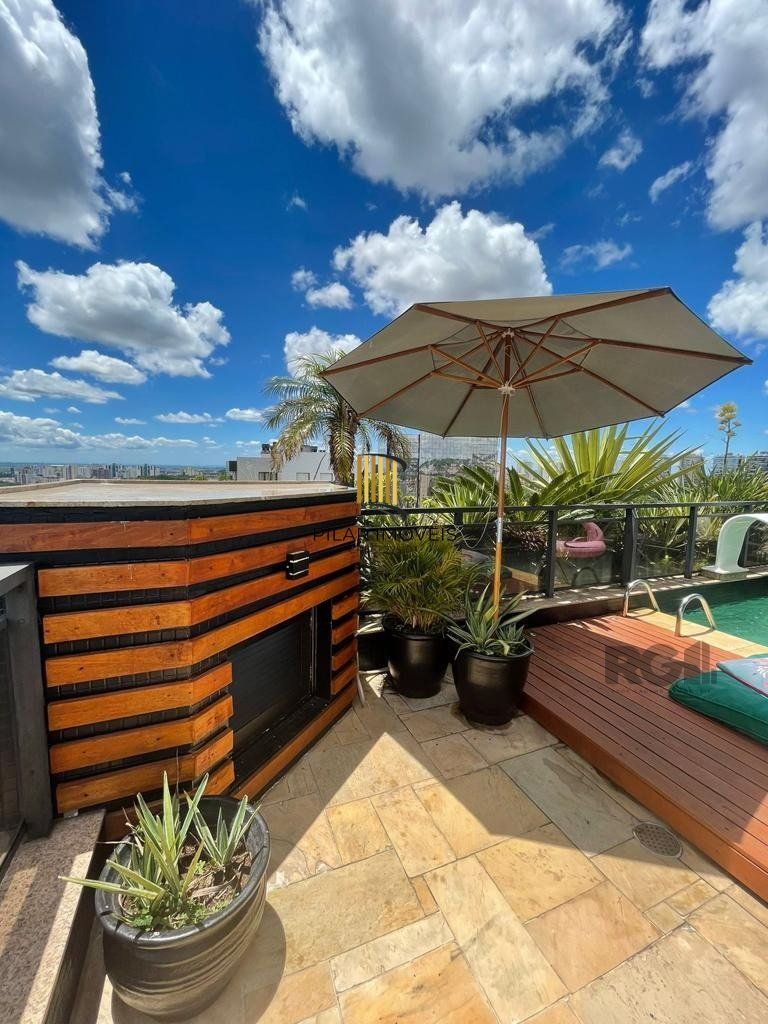 Cobertura 3 Dormitório(s) Bairro Chácara das Pedras