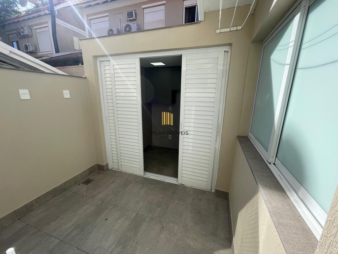 Casa de Condomínio 3 dormitórios no bairro Sarandi