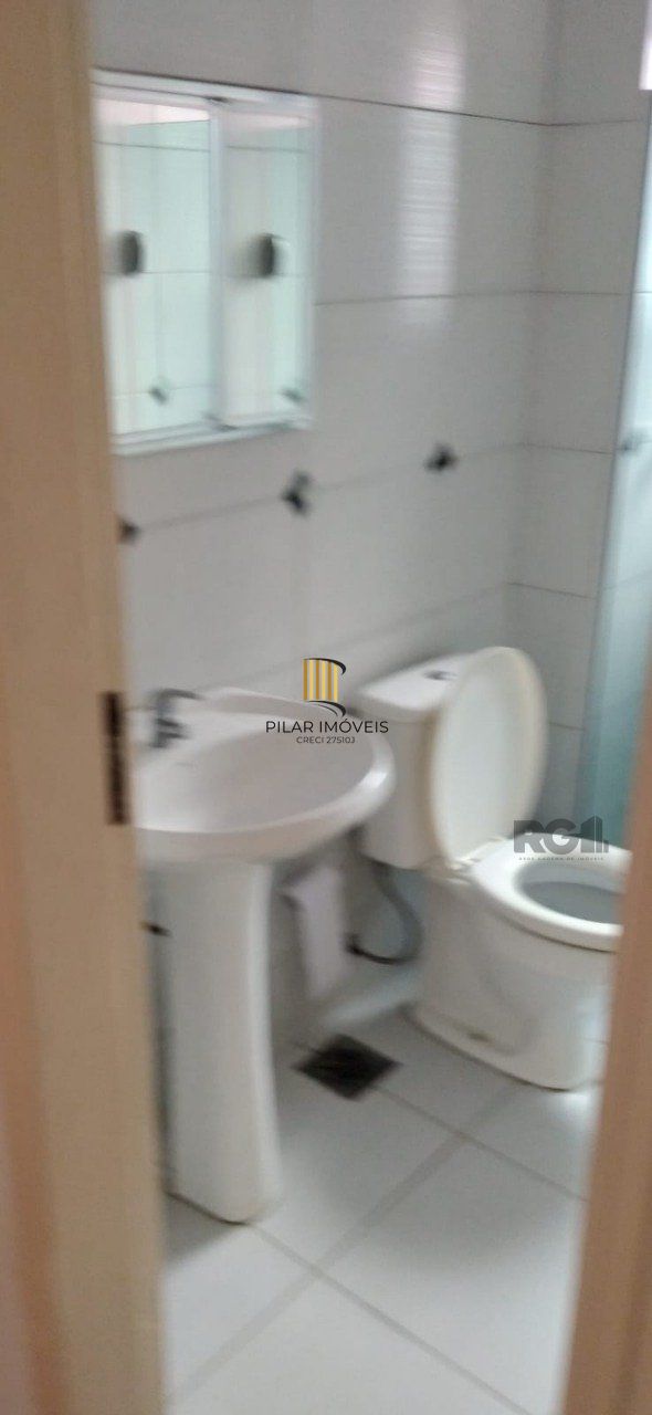 Apartamento 2 dormitórios com Dep. de Empregada