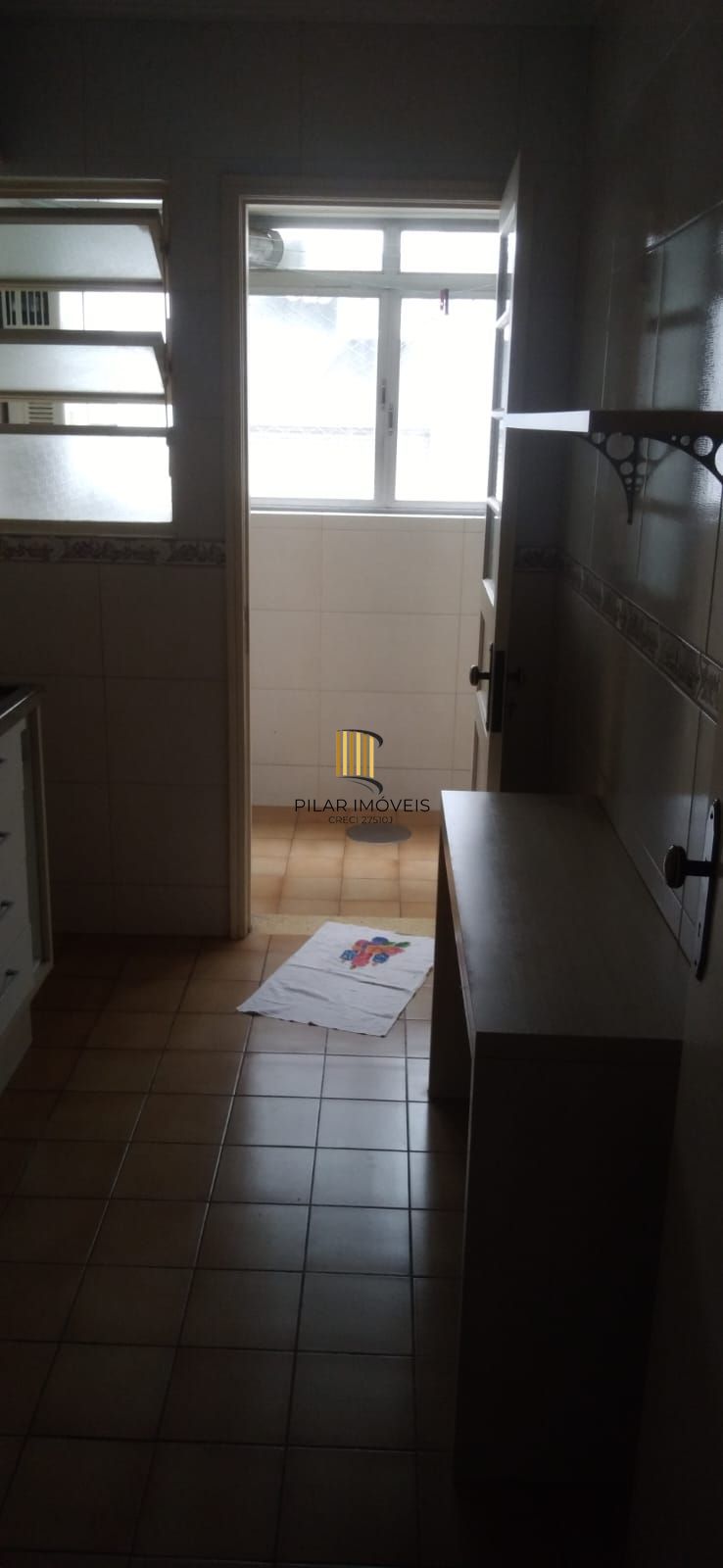 Apartamento 2 dormitórios com Dep. de Empregada