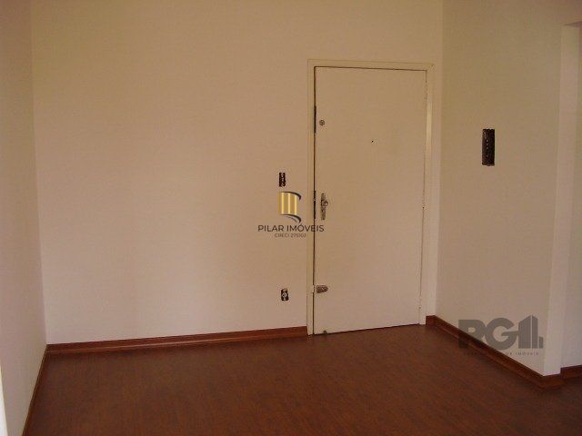 Apartamento 2 dormitório com box coberto