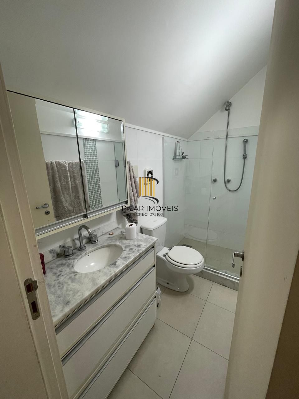 Casa de Condomínio 3 dormitórios no bairro Sarandi