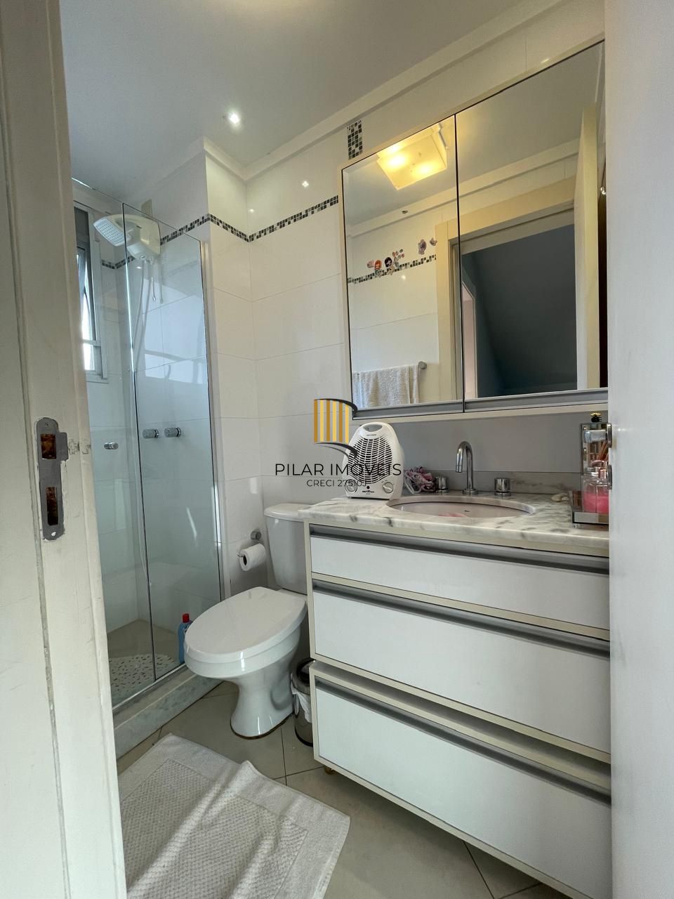 Casa de Condomínio 3 dormitórios no bairro Sarandi