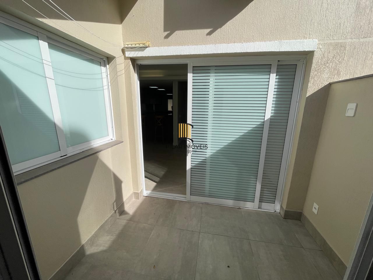 Casa de Condomínio 3 dormitórios no bairro Sarandi