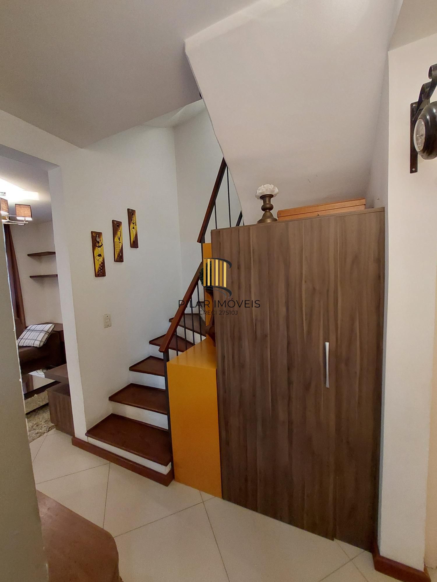 Casa de Condomínio 3 dormitórios no bairro Sarandi
